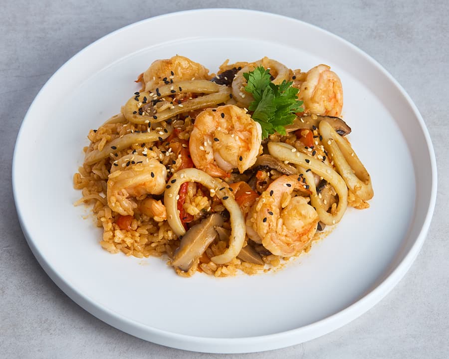 Ryż Tom Yum – sushi menu